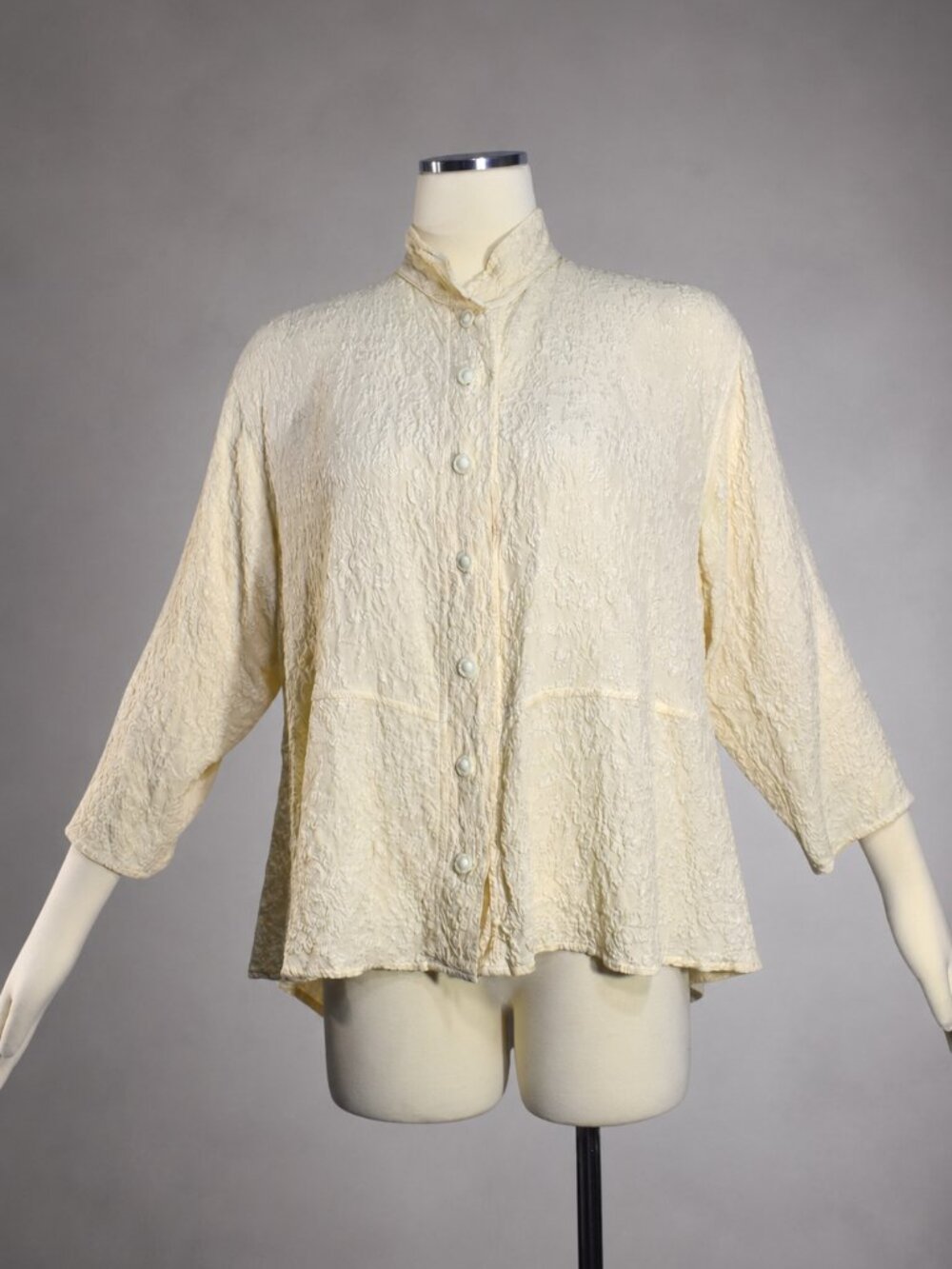 URU Textured Silk Blouse Cream Mandarin Collar Oversized One Size Lagenlook L